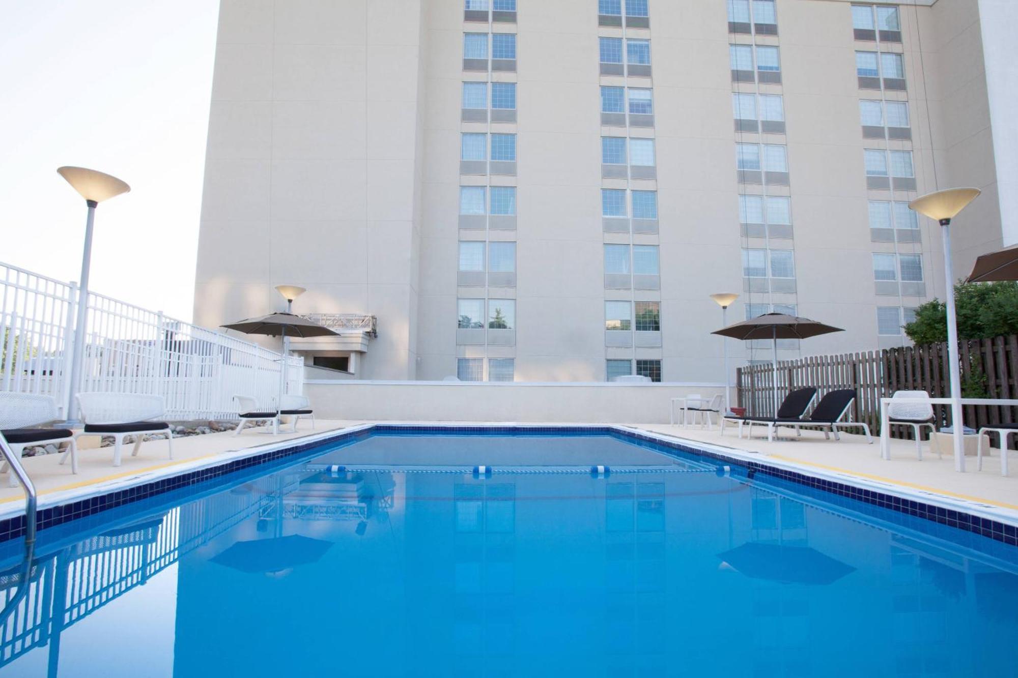Hotel Sheraton Pittsburgh Airport