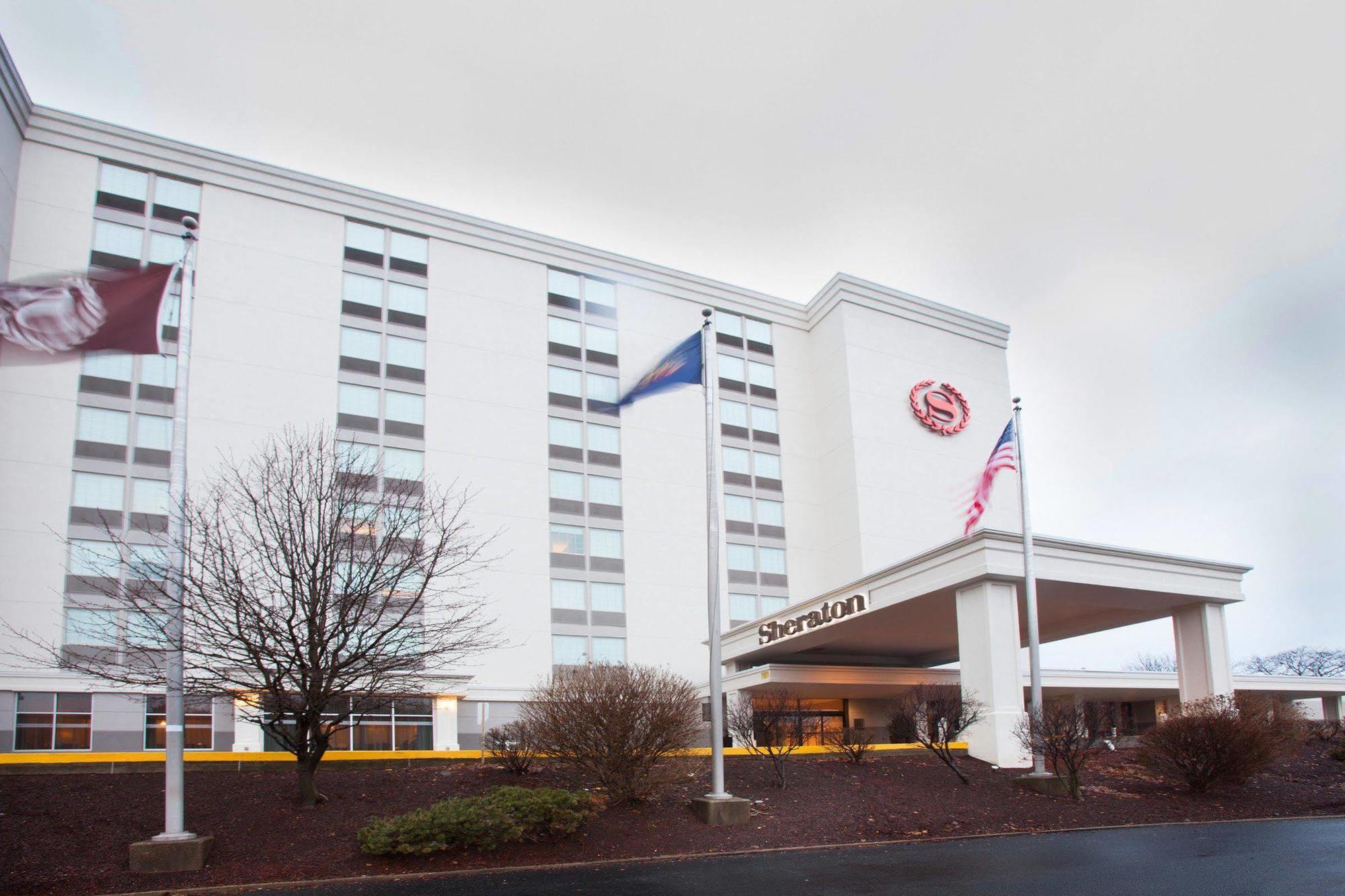 Sheraton Pittsburgh Airport Hotel