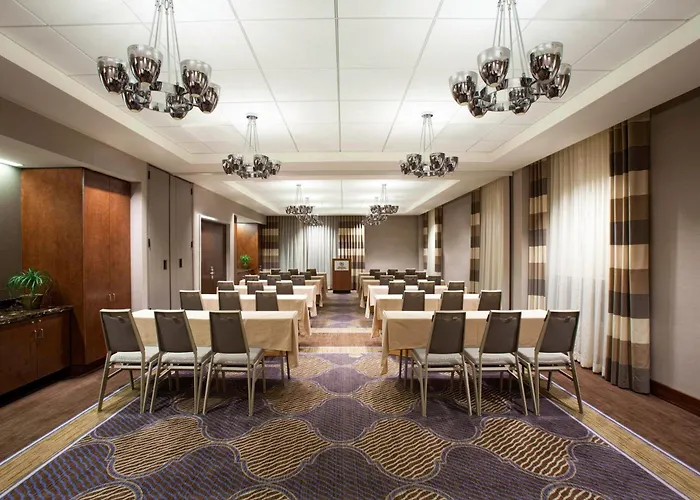 Sheraton Pittsburgh Airport Hotel