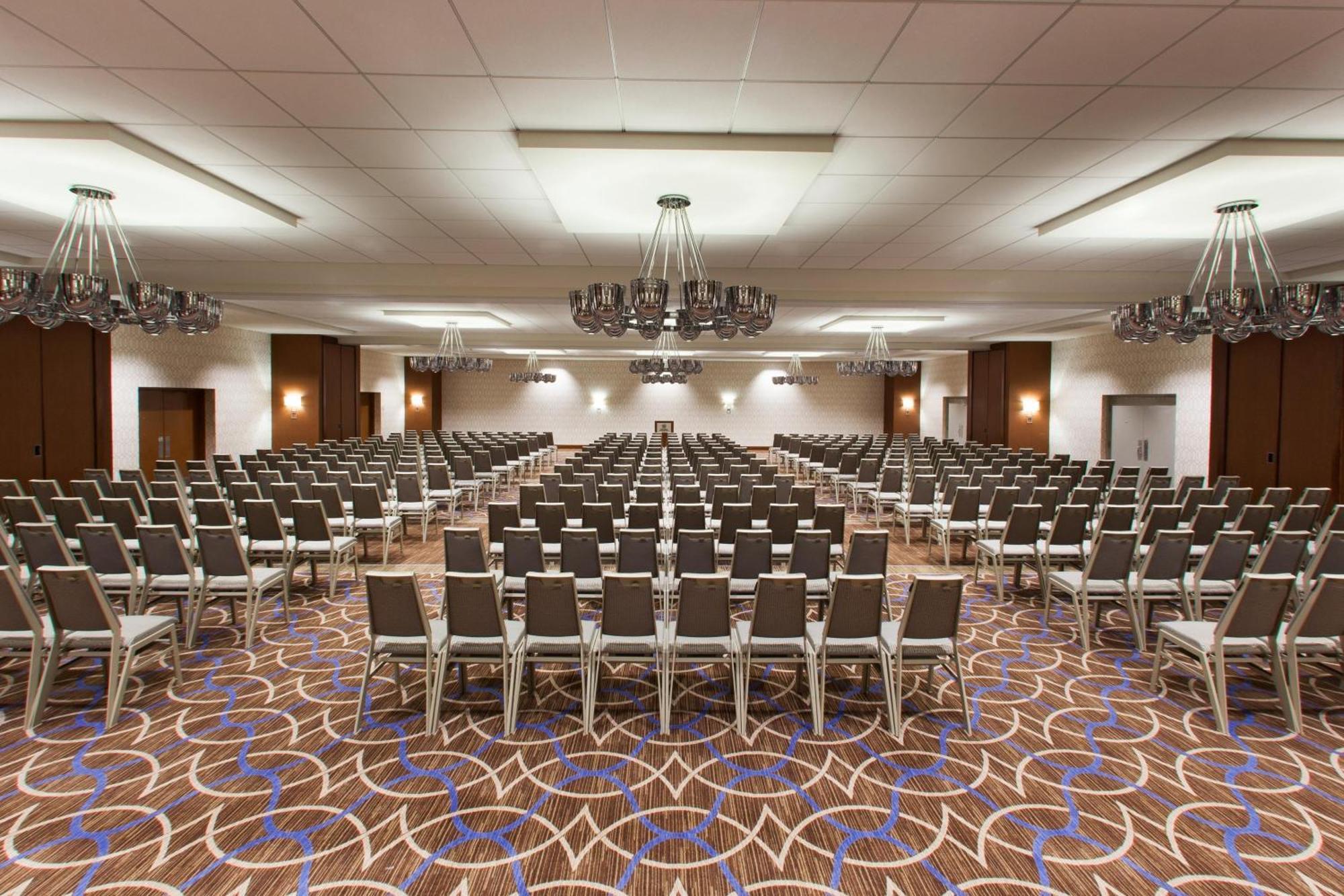 Sheraton Pittsburgh Airport